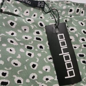 Boohoo Mint and White Abstract High Waist Shorts